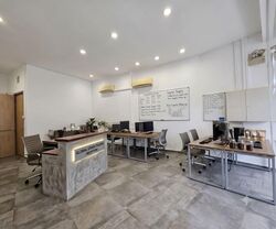 Suites 123 (D8), Shop House #600130441